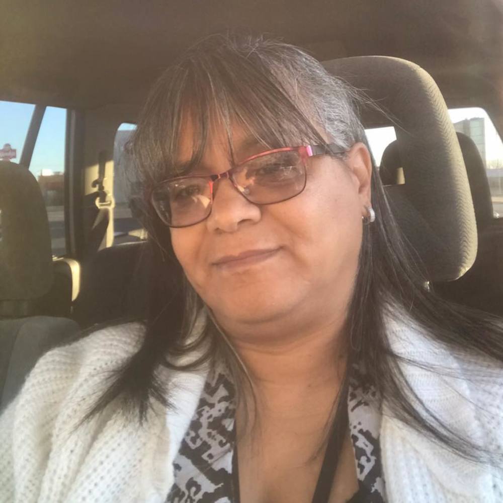 Meet your Posher, Iris